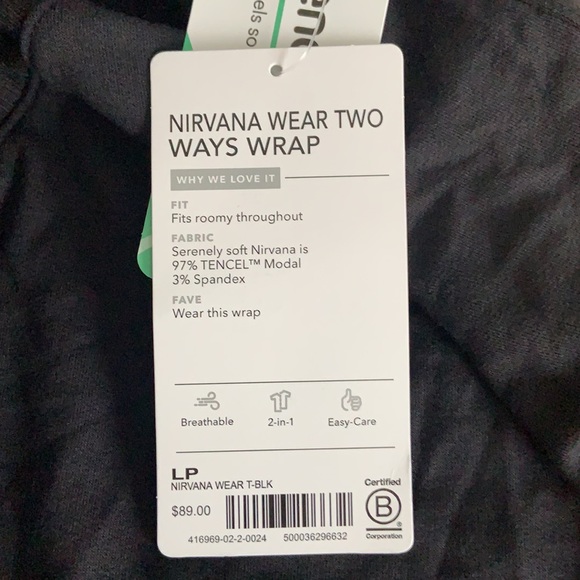 ATHLETA Nirvana Wear Two Ways Wrap Black NWT - Picture 2 of 2